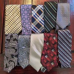 10 pack of Ties, great condition!